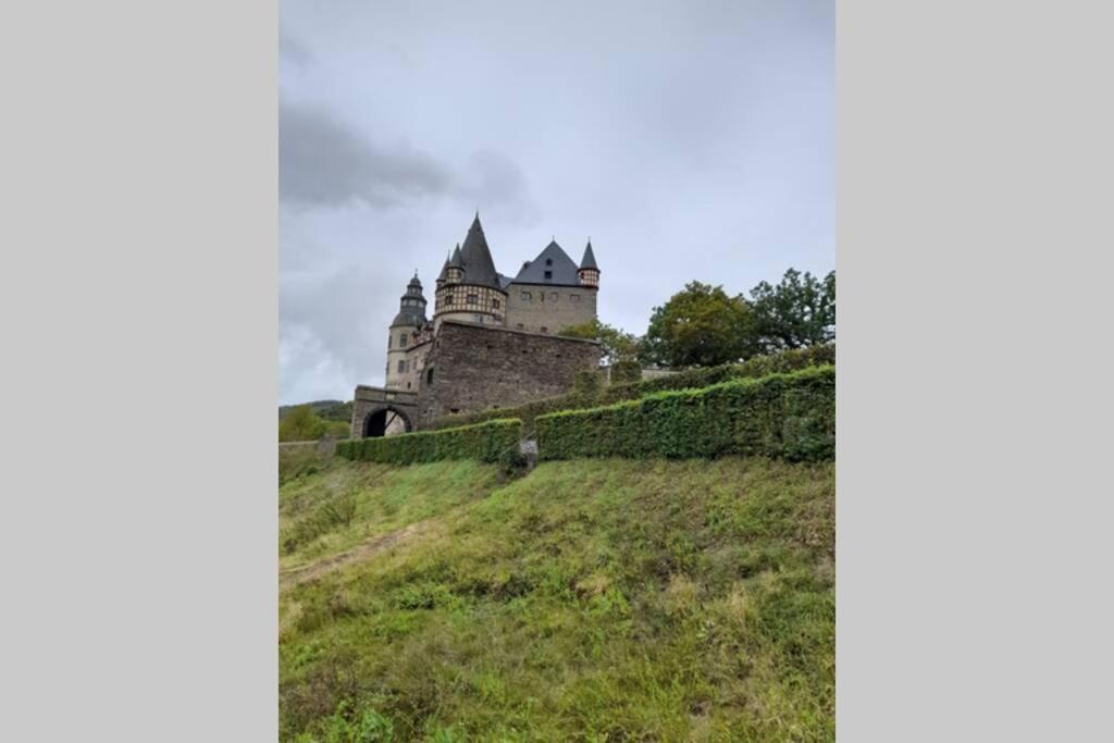 Hinter Burg, Haus Mit Garten 마이엔 외부 사진
