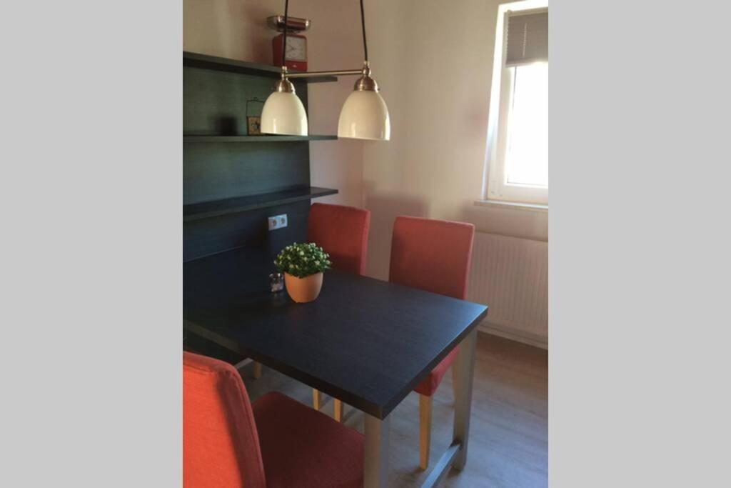 Hinter Burg, Haus Mit Garten 마이엔 외부 사진