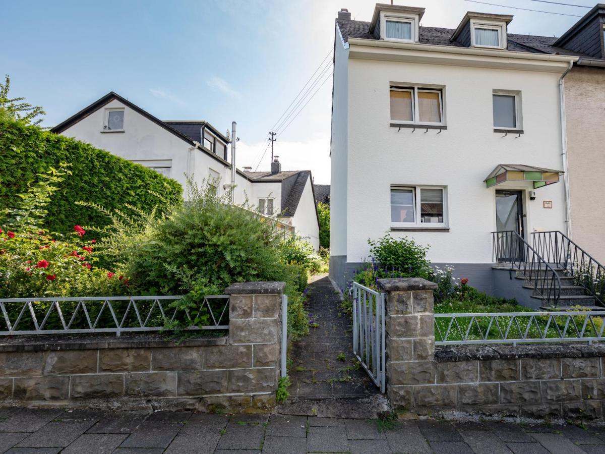 Hinter Burg, Haus Mit Garten 마이엔 외부 사진